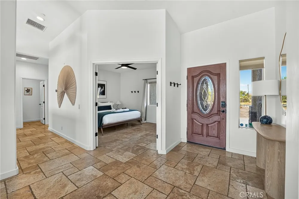 8997 Hermosa Avenue Yucca Valley, CA 92284