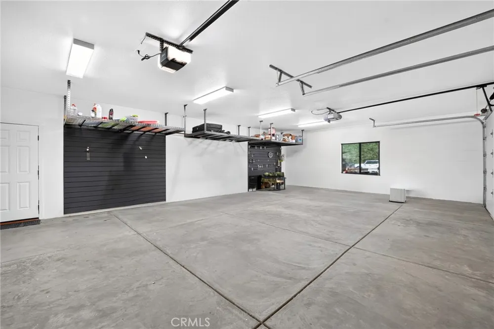 8997 Hermosa Avenue Yucca Valley, CA 92284