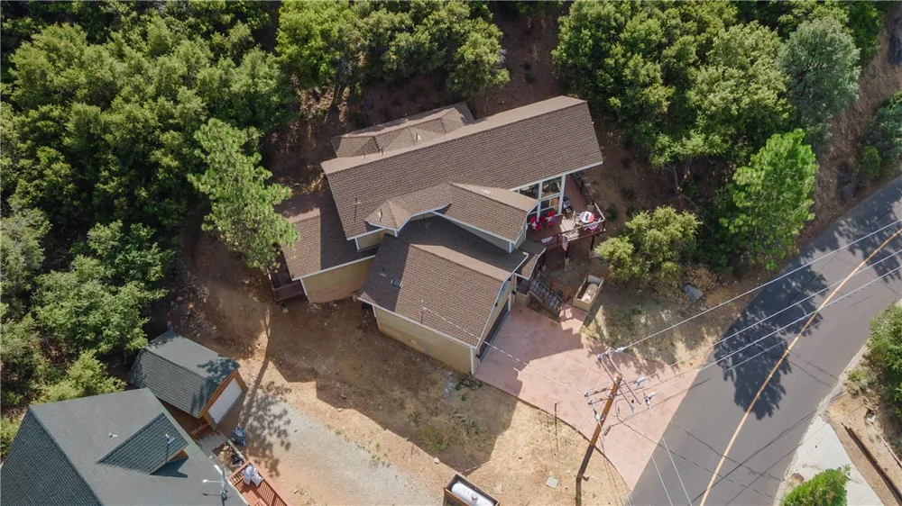 1813 Zermatt Drive Pine Mountain Club, CA 93222
