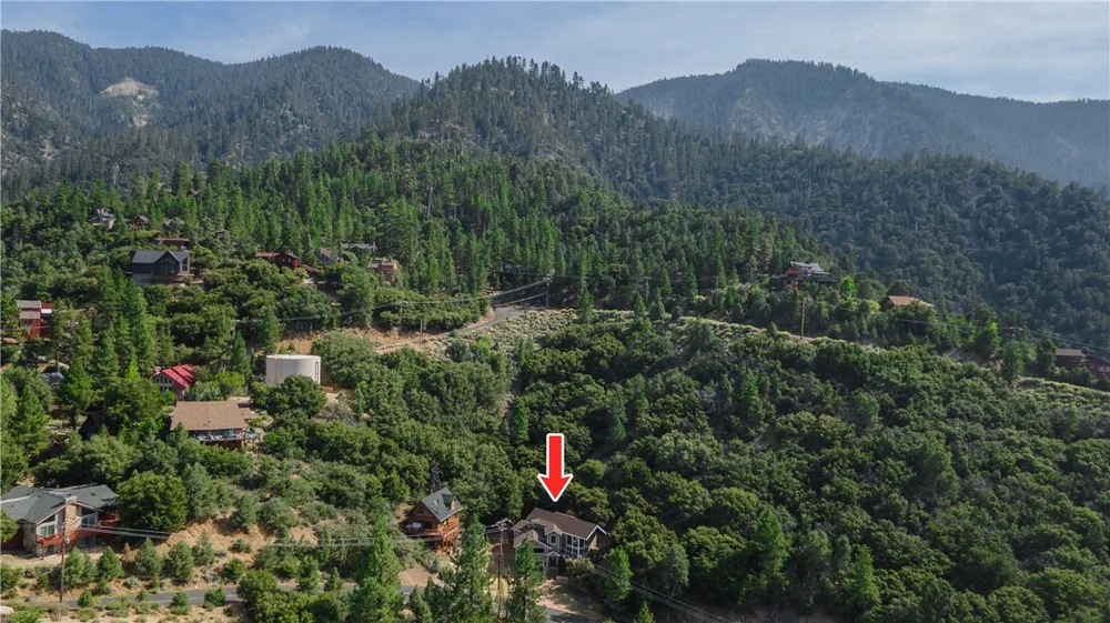 1813 Zermatt Drive Pine Mountain Club, CA 93222
