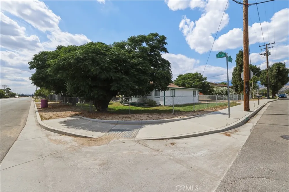 7888 Lankershim Avenue Highland, CA 92346