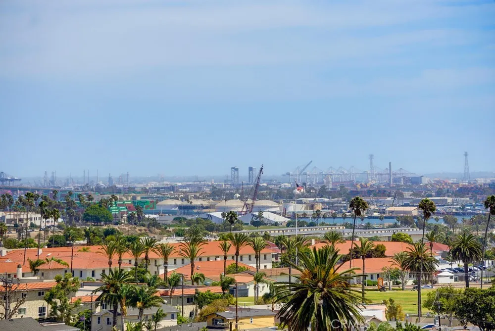 2910 S Peck San Pedro, CA 90731