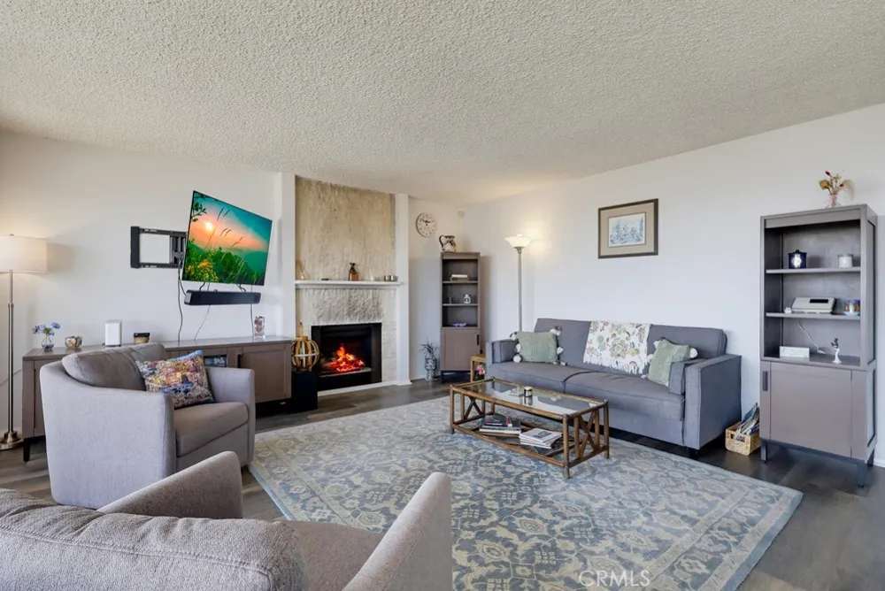2910 S Peck San Pedro, CA 90731