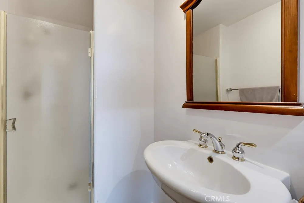 2910 S Peck San Pedro, CA 90731