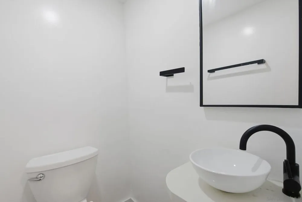 10243 Canyon Escondido, CA 92026