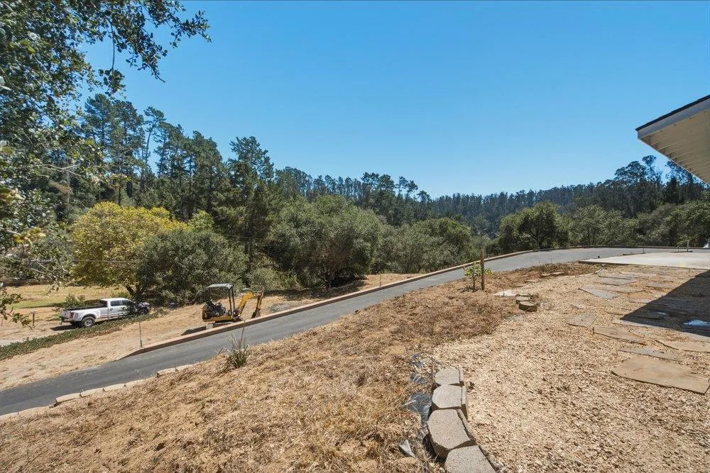 819 Lewis Road Royal Oaks, CA 95076