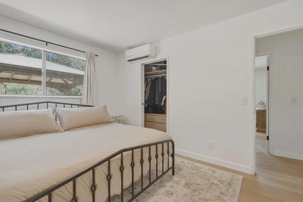 819 Lewis Road Royal Oaks, CA 95076