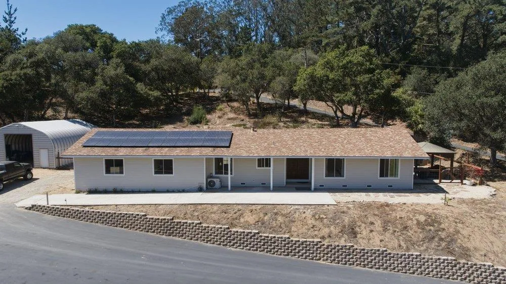 819 Lewis Road Royal Oaks, CA 95076