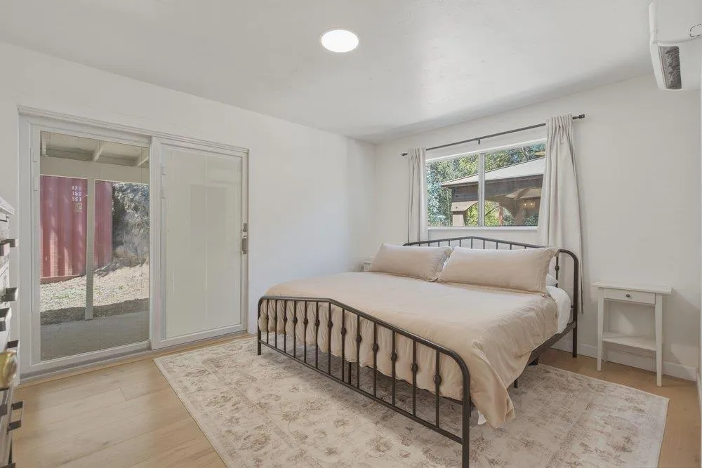 819 Lewis Road Royal Oaks, CA 95076