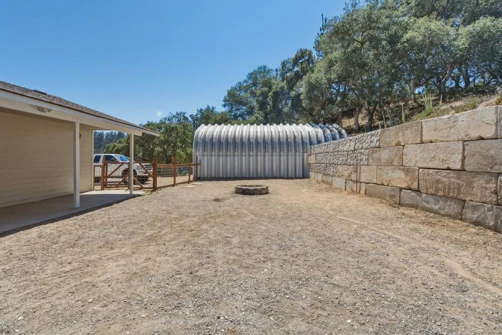819 Lewis Road Royal Oaks, CA 95076