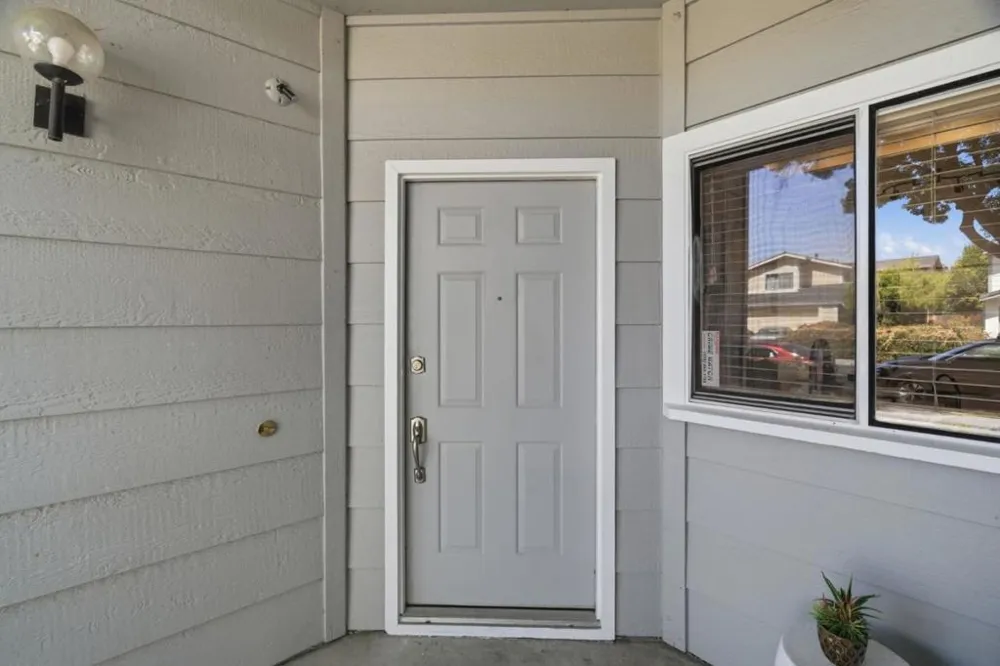 1637 Thorncrest Drive San Jose, CA 95131
