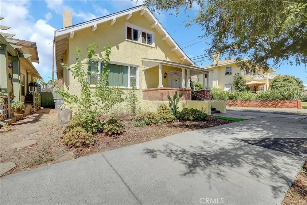 517 6th Street Marysville, CA 95901