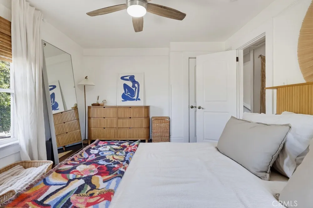 551 W 8th Street Long Beach, CA 90813