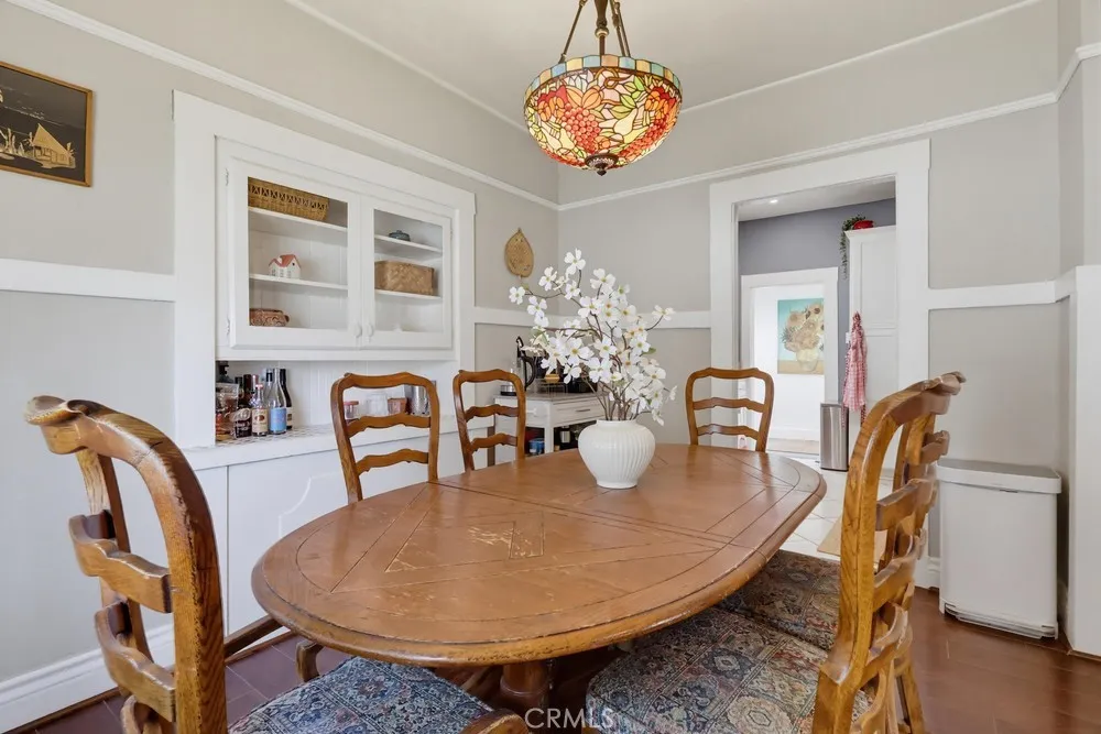 551 W 8th Street Long Beach, CA 90813