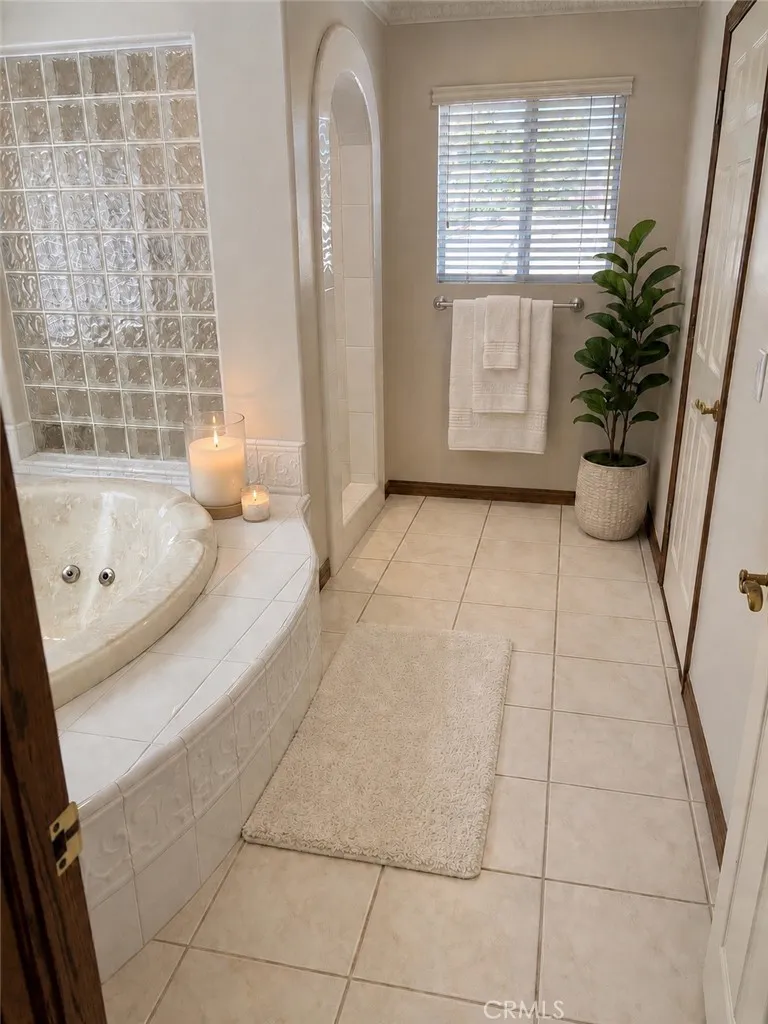 1675 Quince Way Upland, CA 91784