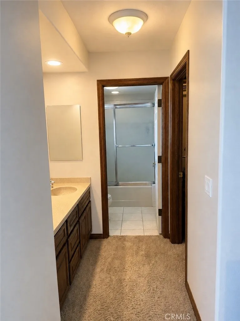 1675 Quince Way Upland, CA 91784