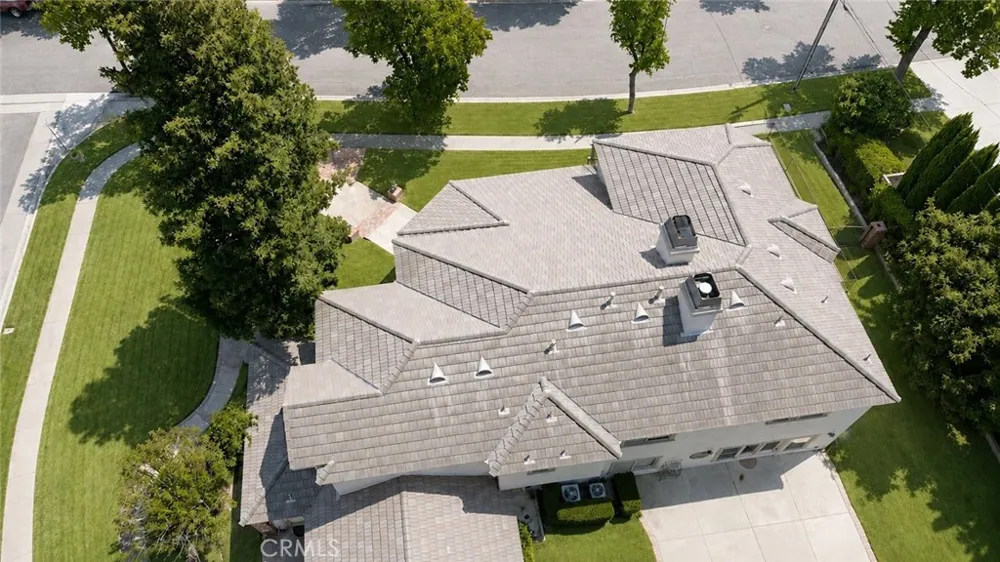 1675 Quince Way Upland, CA 91784