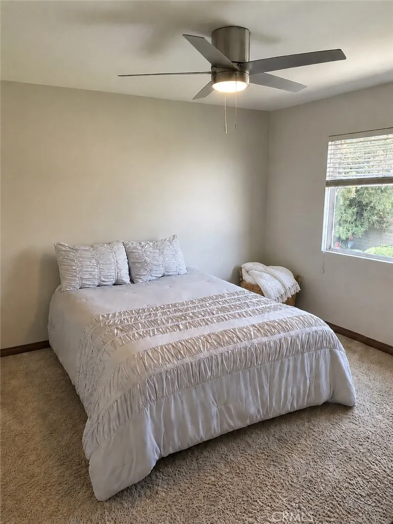 1675 Quince Way Upland, CA 91784