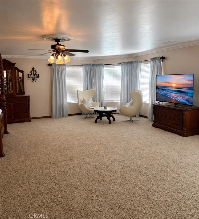 1675 Quince Way Upland, CA 91784