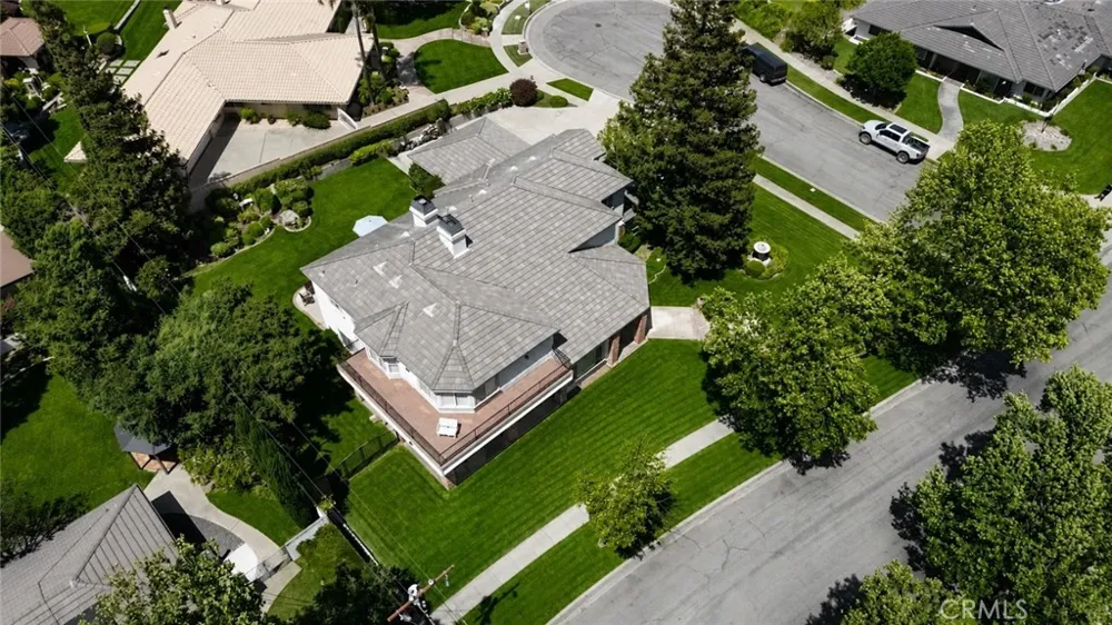 1675 Quince Way Upland, CA 91784