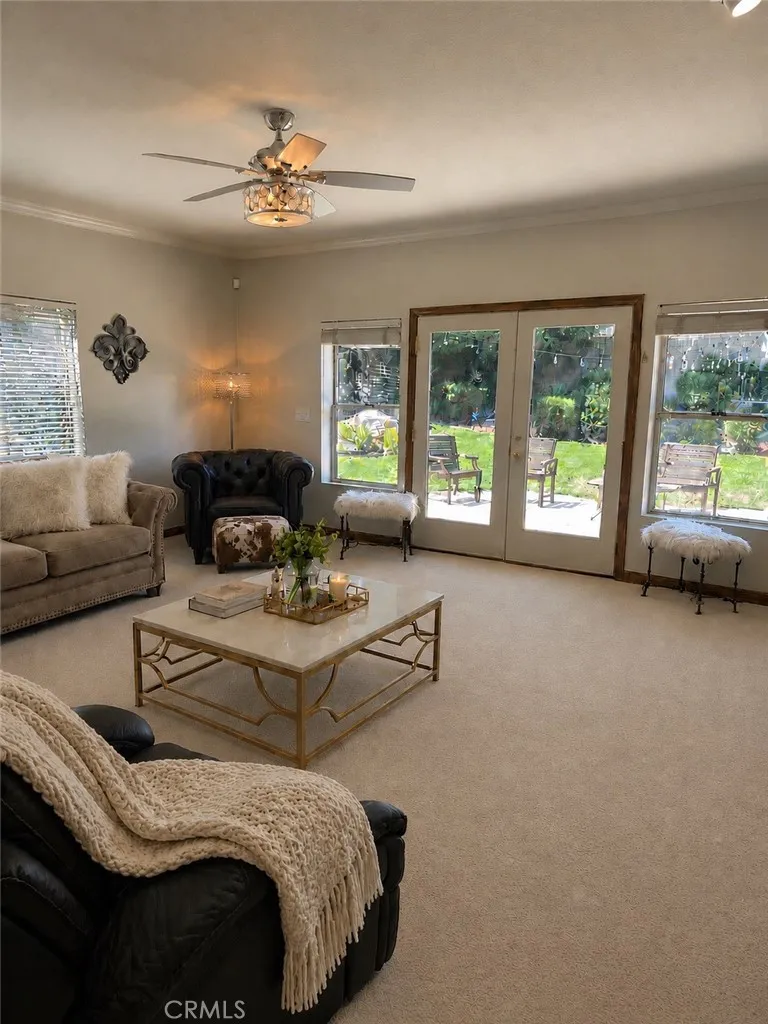 1675 Quince Way Upland, CA 91784