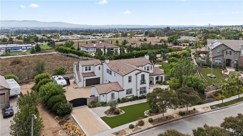 12855 Black Creek Court Rancho Cucamonga, CA 91739