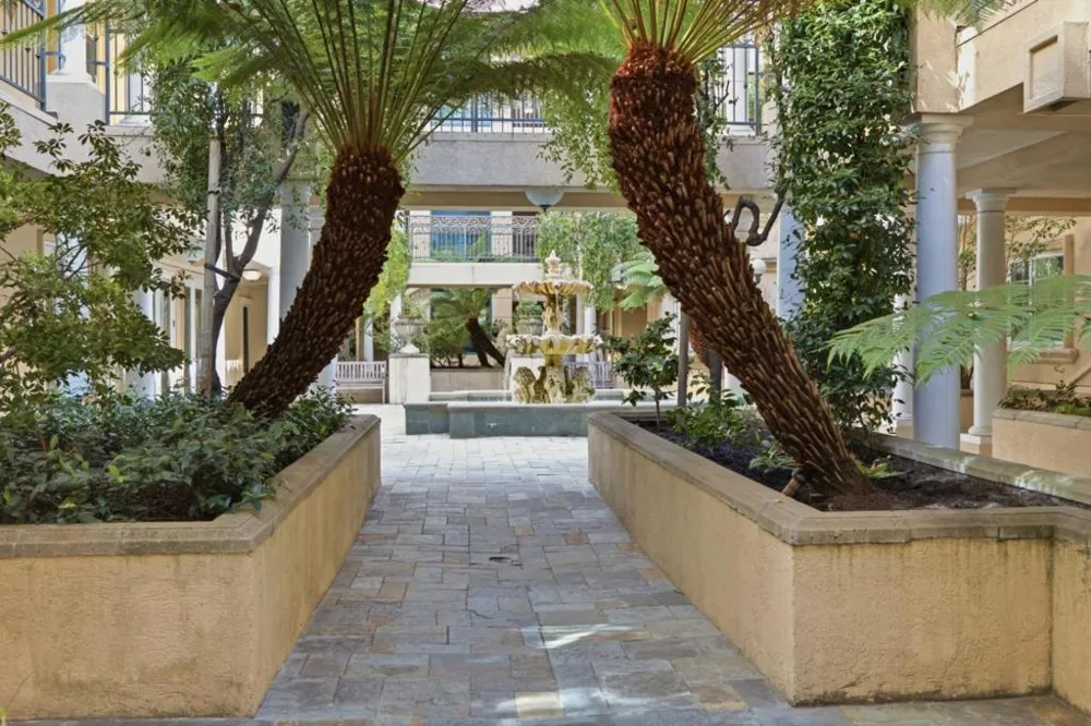 153 N San Mateo Drive #304 San Mateo, CA 94401