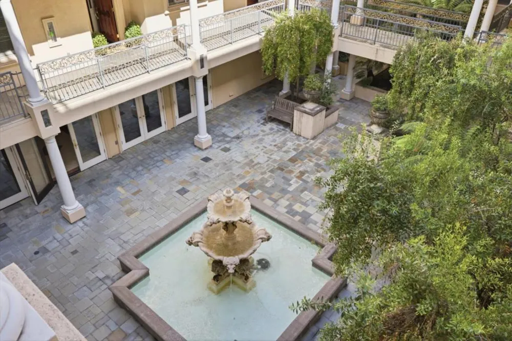 153 N San Mateo Drive #304 San Mateo, CA 94401