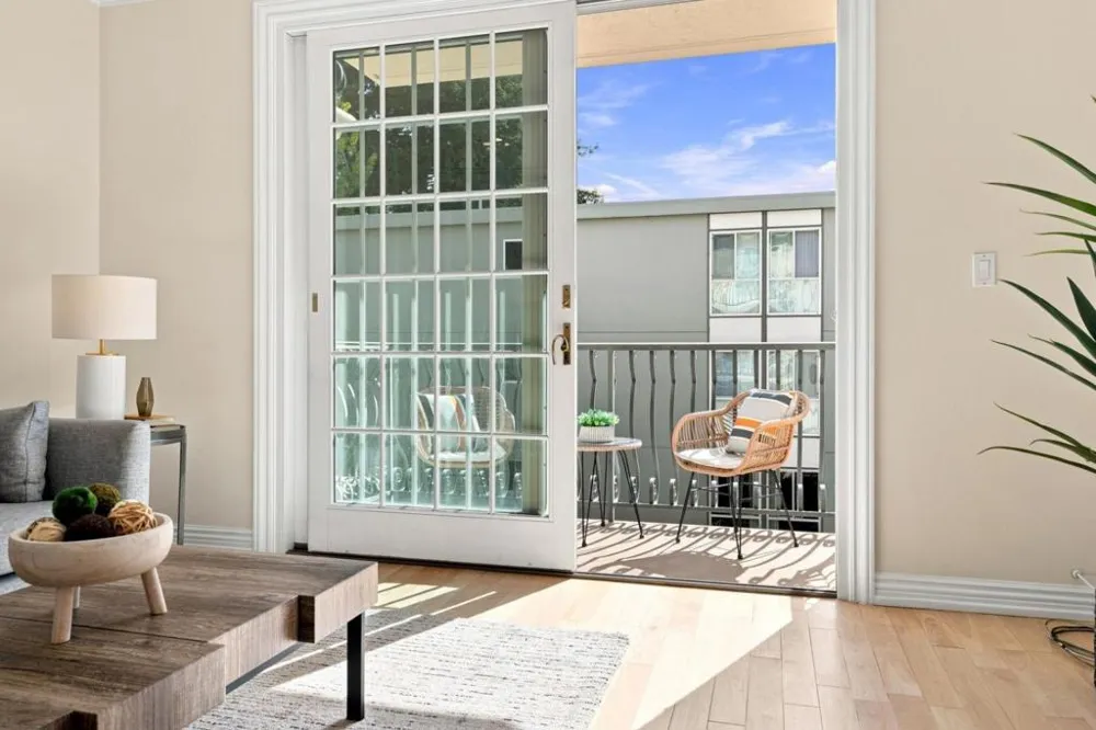 153 N San Mateo Drive #304 San Mateo, CA 94401