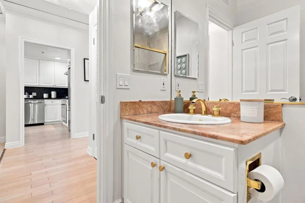 153 N San Mateo Drive #304 San Mateo, CA 94401