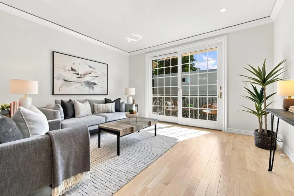 153 N San Mateo Drive #304 San Mateo, CA 94401