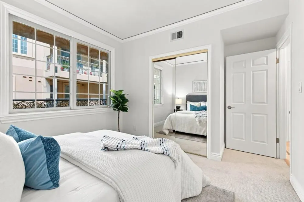 153 N San Mateo Drive #304 San Mateo, CA 94401