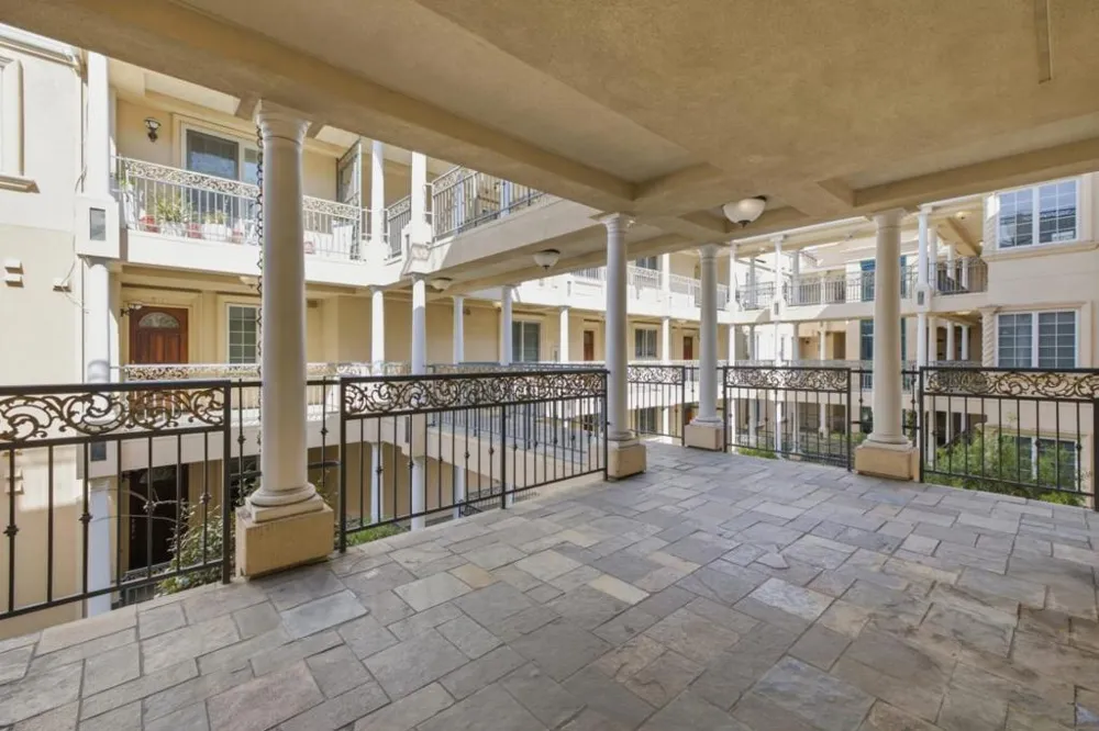 153 N San Mateo Drive #304 San Mateo, CA 94401