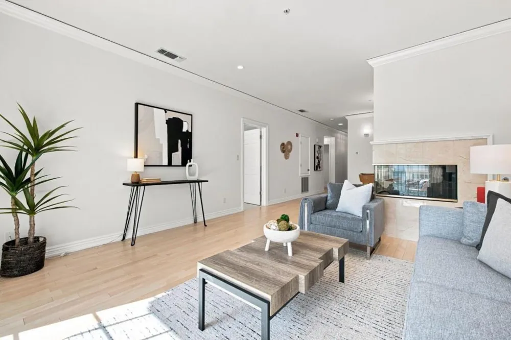 153 N San Mateo Drive #304 San Mateo, CA 94401