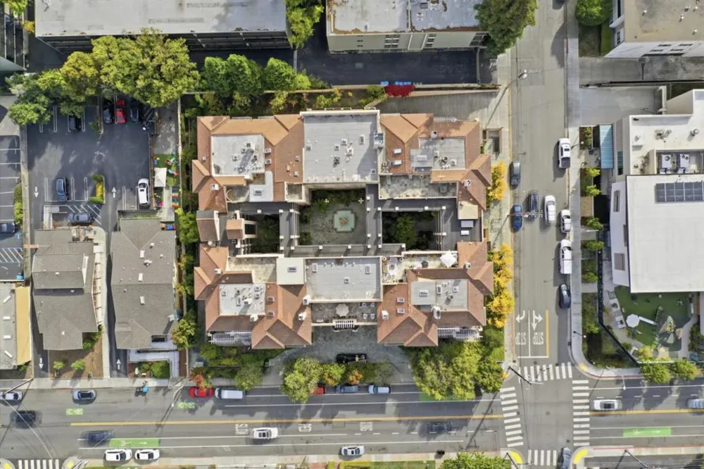 153 N San Mateo Drive #304 San Mateo, CA 94401