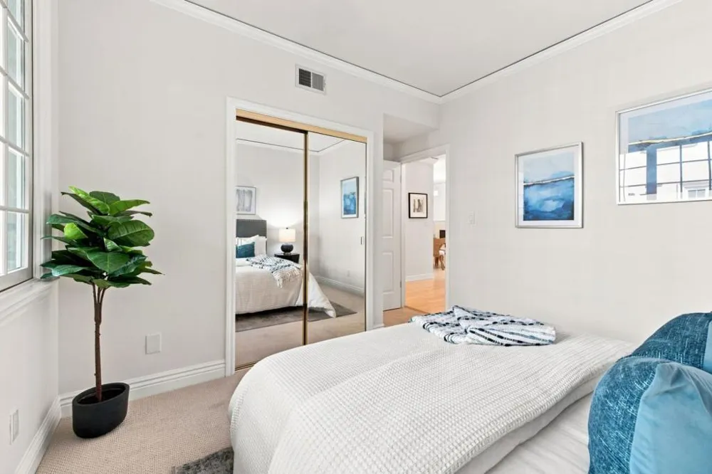 153 N San Mateo Drive #304 San Mateo, CA 94401