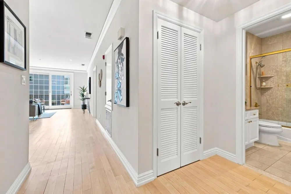 153 N San Mateo Drive #304 San Mateo, CA 94401