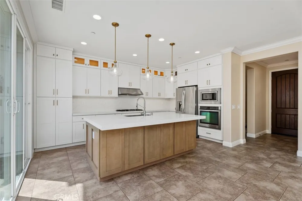 2992 E Coalinga Brea, CA 92821