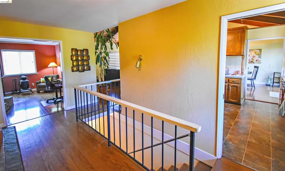 23101 Gold Springs Dr Columbia, CA 95310
