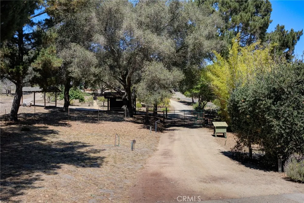 1615 Bee Canyon Road Arroyo Grande, CA 93420