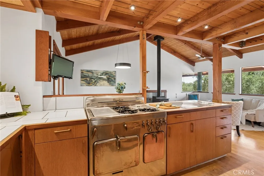 1615 Bee Canyon Road Arroyo Grande, CA 93420