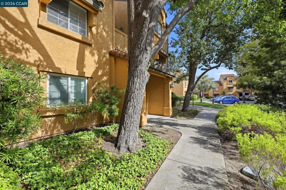 460 Bollinger Canyon Ln #285 San Ramon, CA 94582