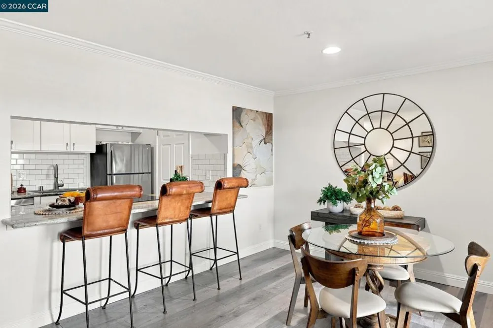 460 Bollinger Canyon Ln #285 San Ramon, CA 94582
