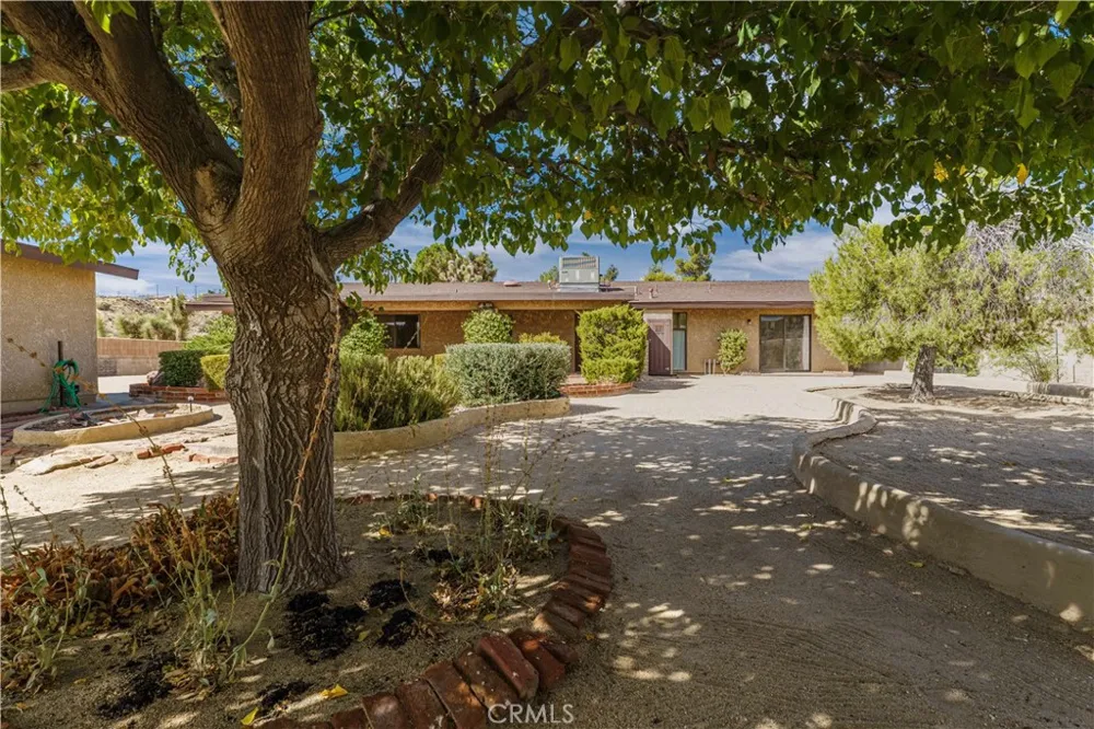 7569 San Remo Yucca Valley, CA 92284