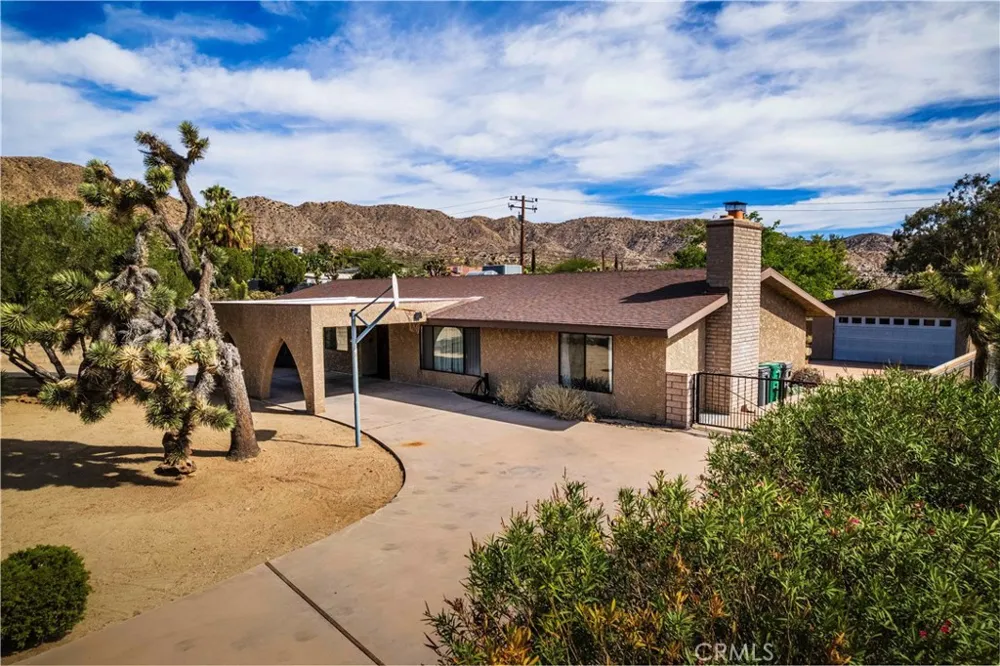 7569 San Remo Yucca Valley, CA 92284