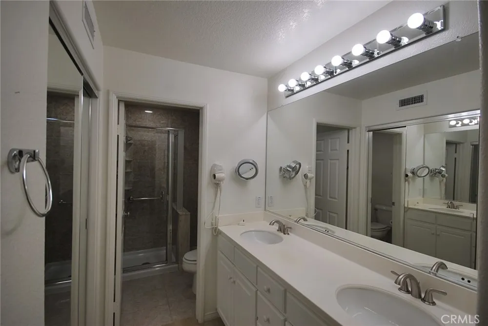 25725 Wagner Way #C Stevenson Ranch, CA 91381