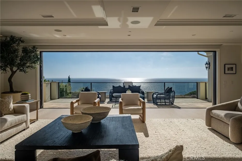 29 Via Del Cielo Rancho Palos Verdes, CA 90275