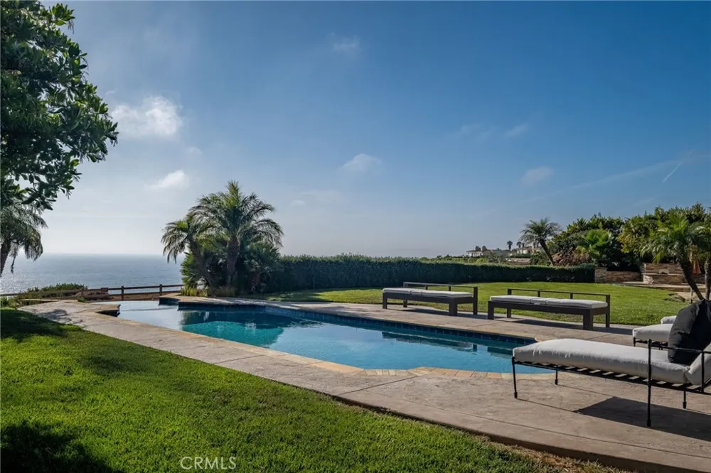 29 Via Del Cielo Rancho Palos Verdes, CA 90275