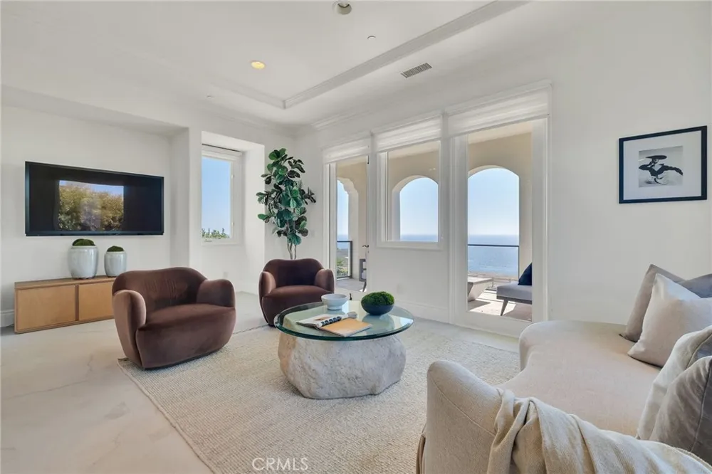 29 Via Del Cielo Rancho Palos Verdes, CA 90275