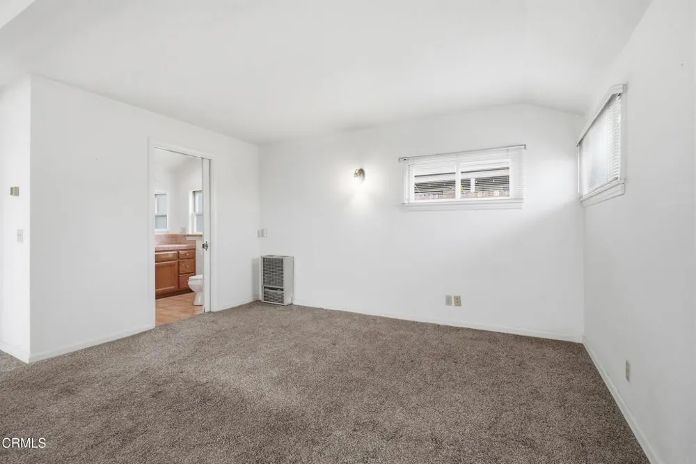 2381 Hyland Ave. Avenue Ventura, CA 93001
